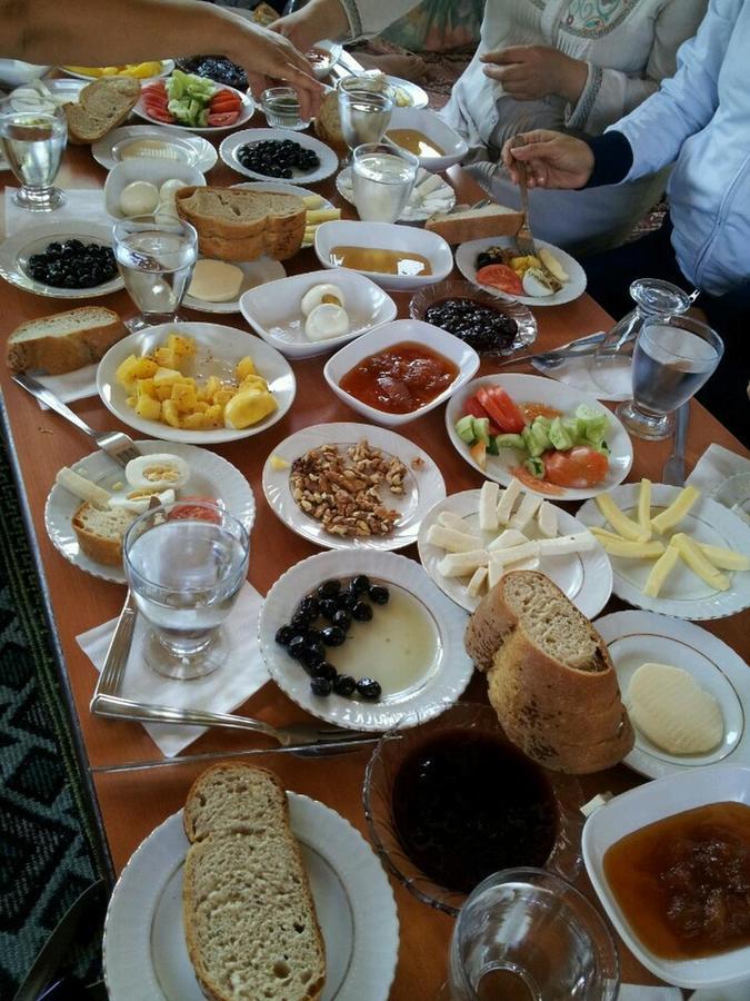 Alanlar Alabalik Ve Otel Ağlasun Exteriér fotografie