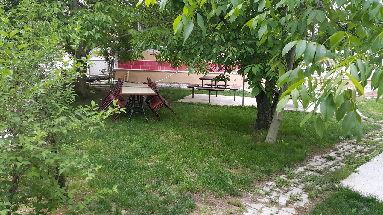 Alanlar Alabalik Ve Otel Ağlasun Exteriér fotografie
